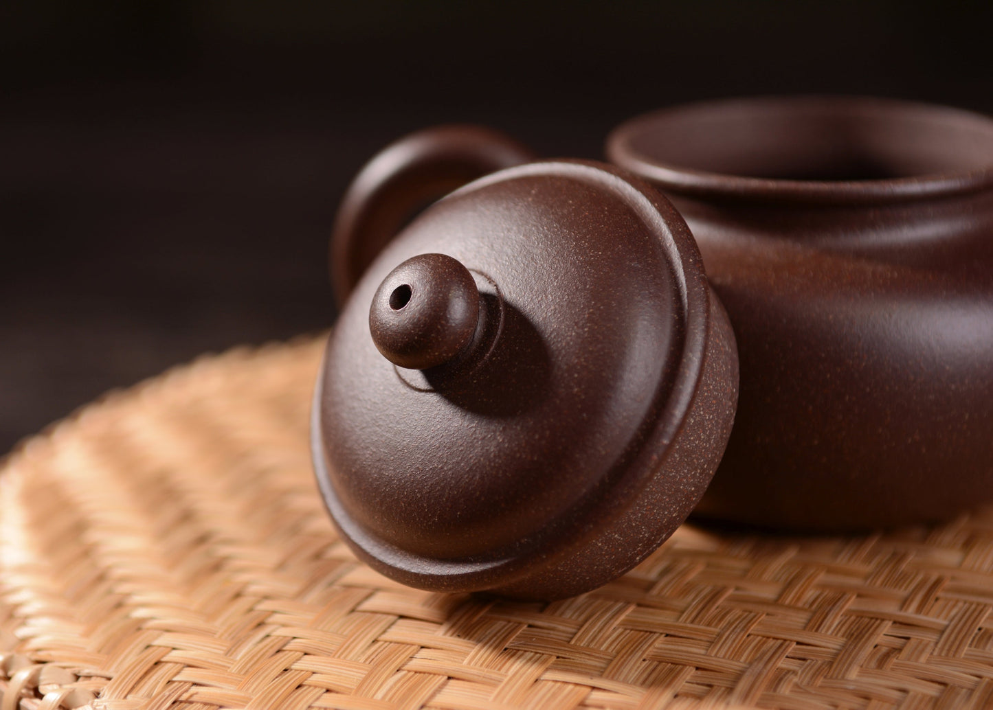 Hei Jin Gang Clay "Fang Gu" Yixing Teapot * 110ml