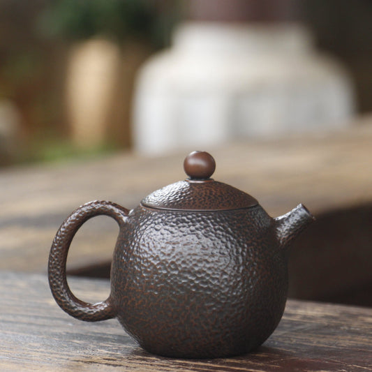 Jian Shui Clay "Chui Wen Dragon Egg" Teapot by Su Mo