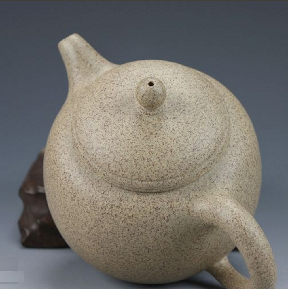 Bai Ma Zi Duan Ni Bao Zun Yixing Clay Teapot by Wang De Ming