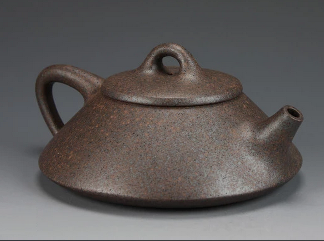 High Fired Old Duan Ni Clay Shi Piao Teapot * 140ml