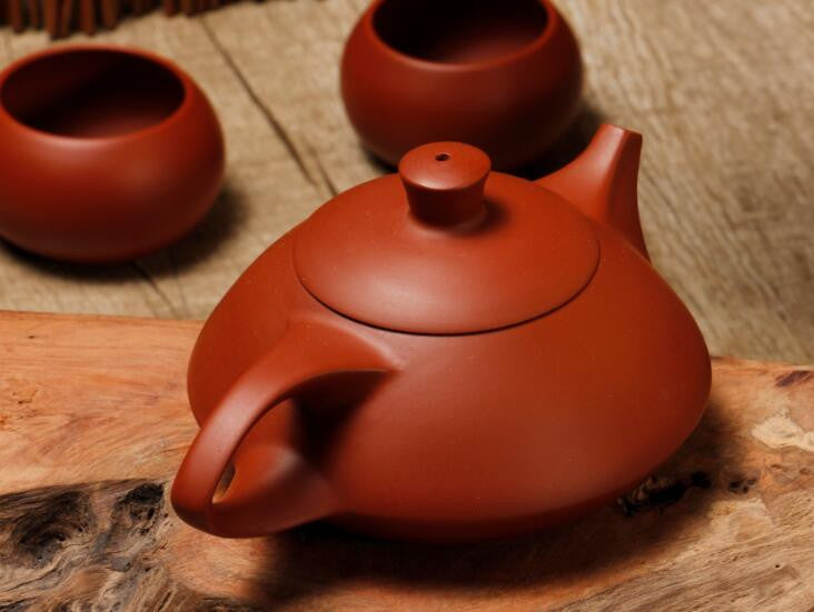 Chaozhou Hong Ni "Shou Zhi" Clay Teapot by Xie Yan Juan